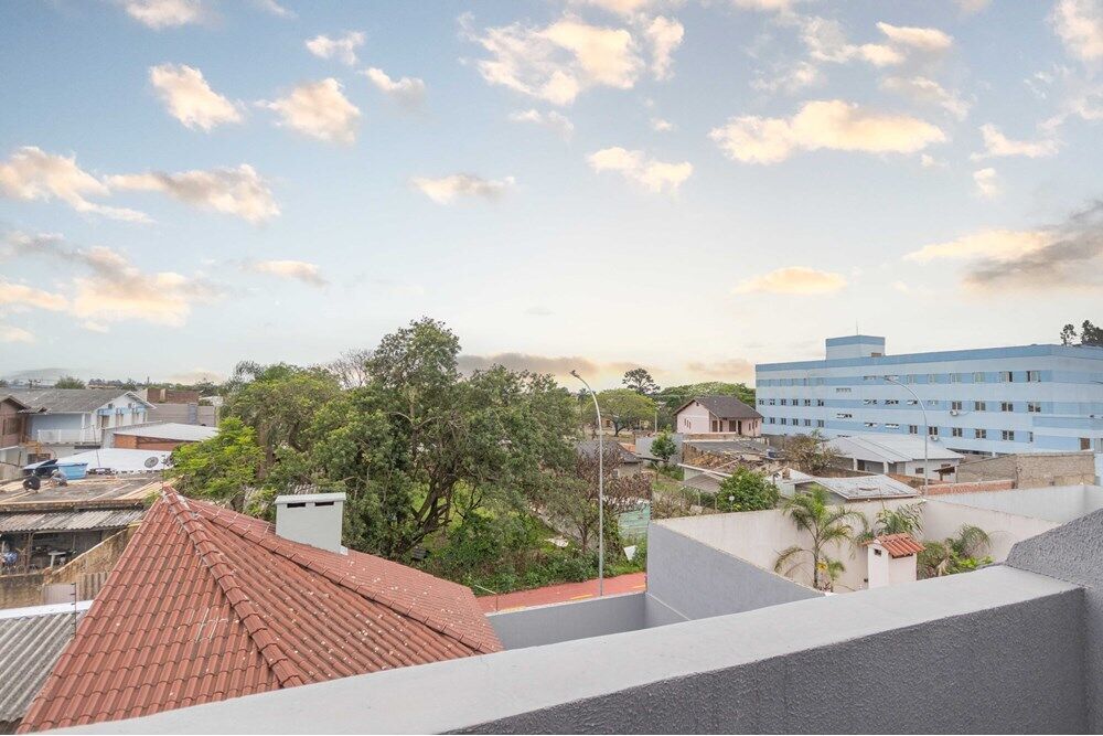 Casa à venda com 4 quartos, 378m² - Foto 6