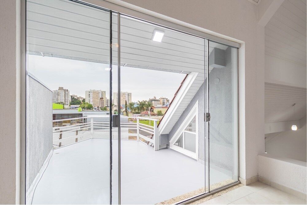 Casa à venda com 4 quartos, 378m² - Foto 5