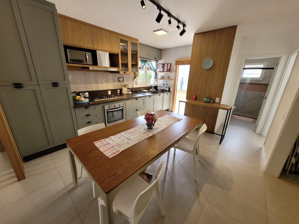 Casa à venda com 3 quartos, 114m² - Foto 3