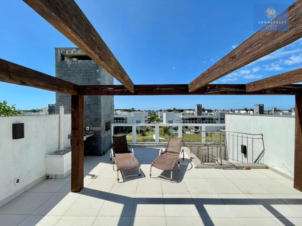 Cobertura à venda com 2 quartos, 130m² - Foto 4