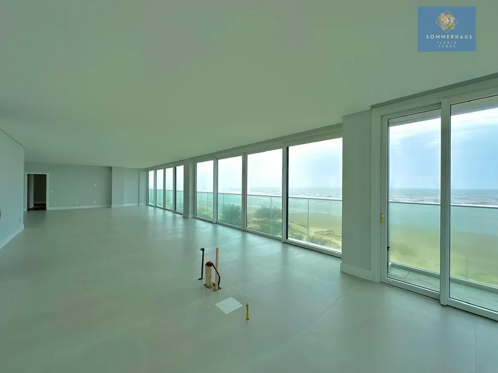 Apartamento, 4 quartos, 220 m² - Foto 1