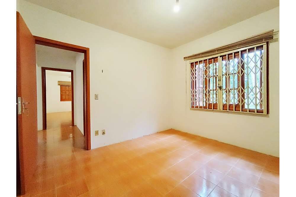 Casa à venda com 3 quartos, 160m² - Foto 4