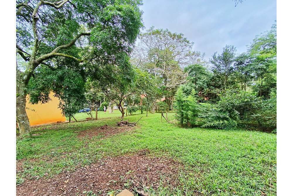 Casa à venda com 3 quartos, 160m² - Foto 1
