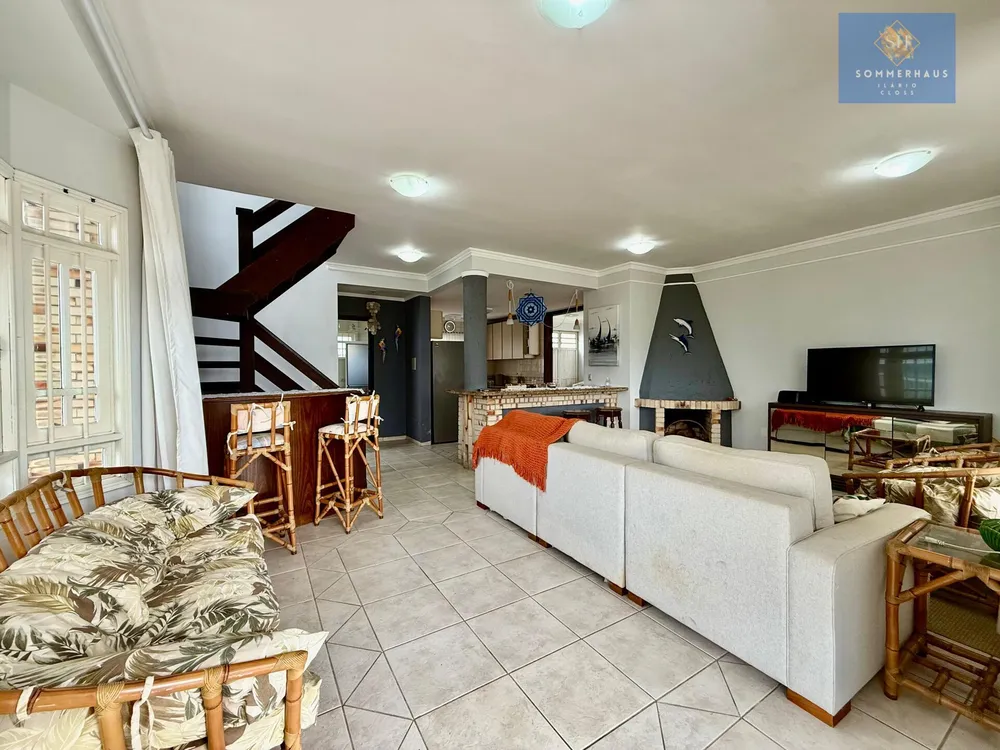Casa, 4 quartos, 202 m² - Foto 2