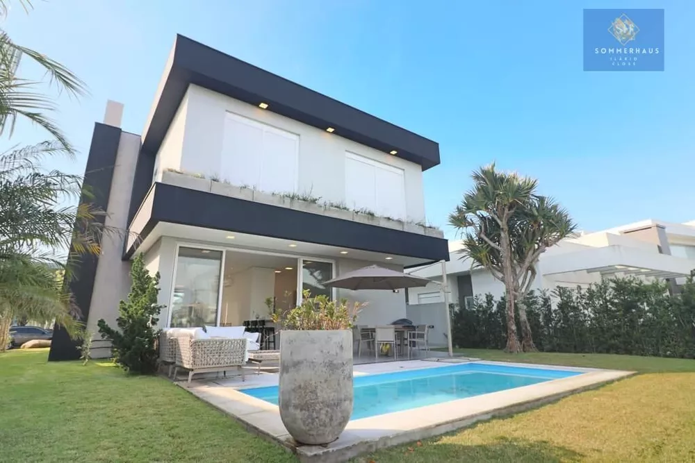 Casa de Condomínio, 4 quartos - Foto 1