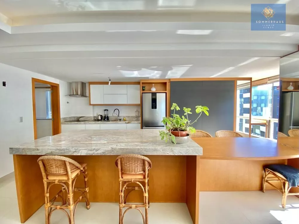 Apartamento, 3 quartos, 161 m² - Foto 2