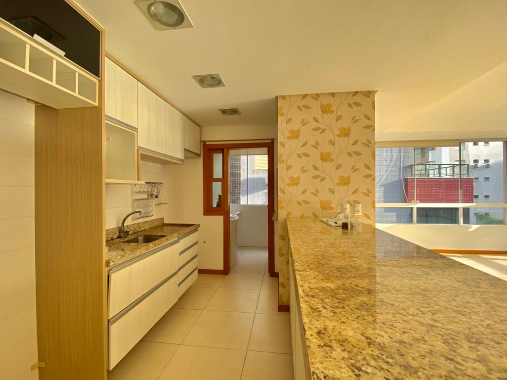 Apartamento à venda com 3 quartos, 120m² - Foto 13