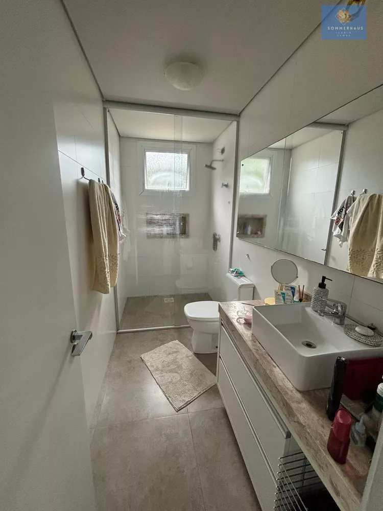 Casa, 3 quartos, 306 m² - Foto 1
