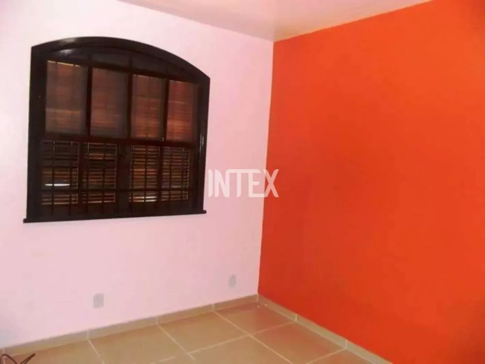Casa, 4 quartos, 221 m² - Foto 10