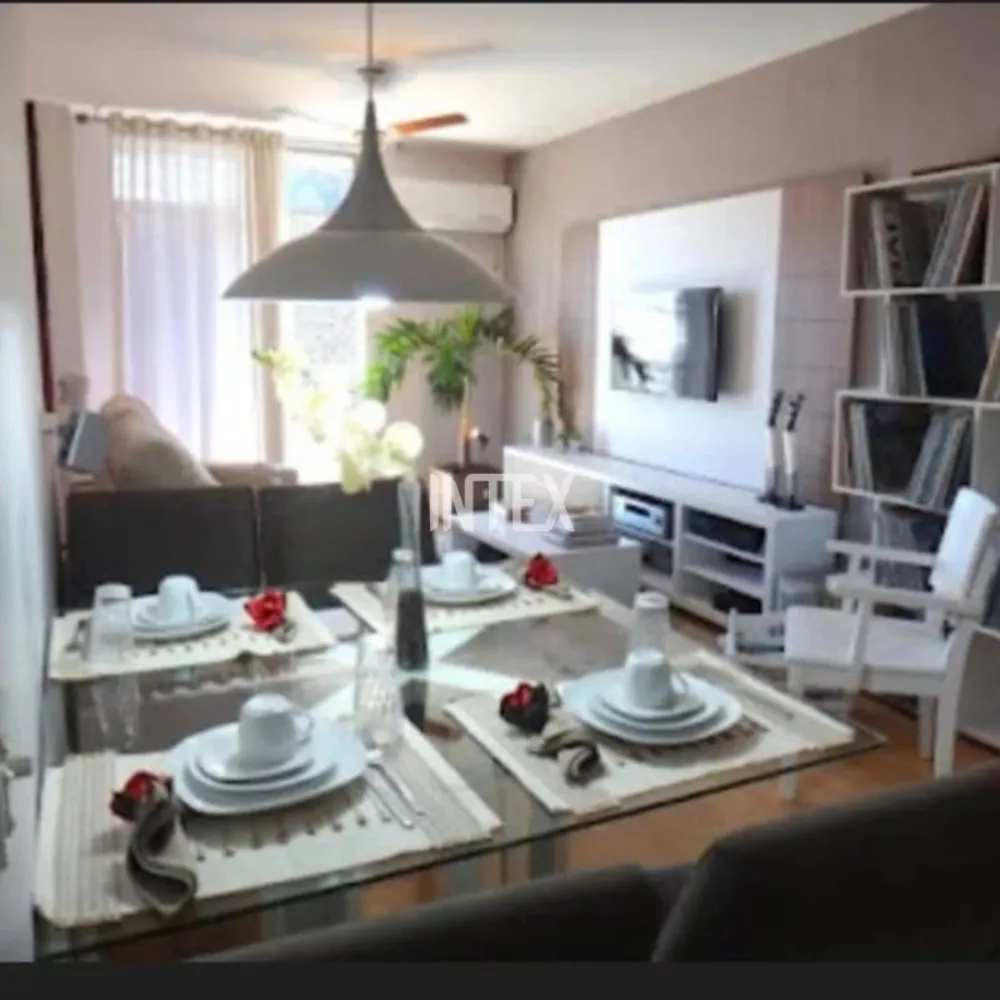 Apartamento à venda com 2 quartos, 75m² - Foto 3