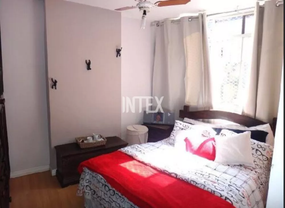 Apartamento à venda com 2 quartos, 75m² - Foto 12