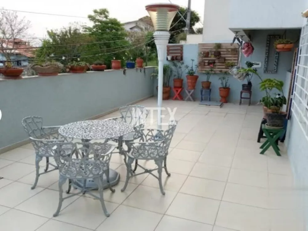 Casa, 4 quartos, 260 m² - Foto 2