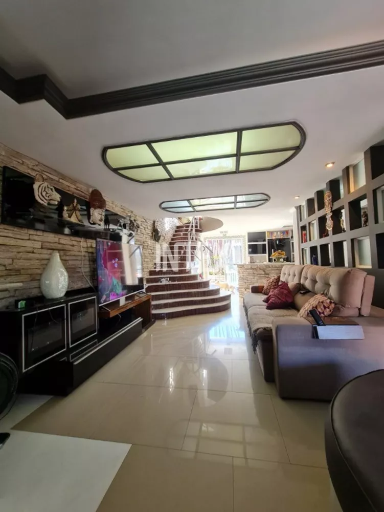 Casa, 5 quartos, 180 m² - Foto 8