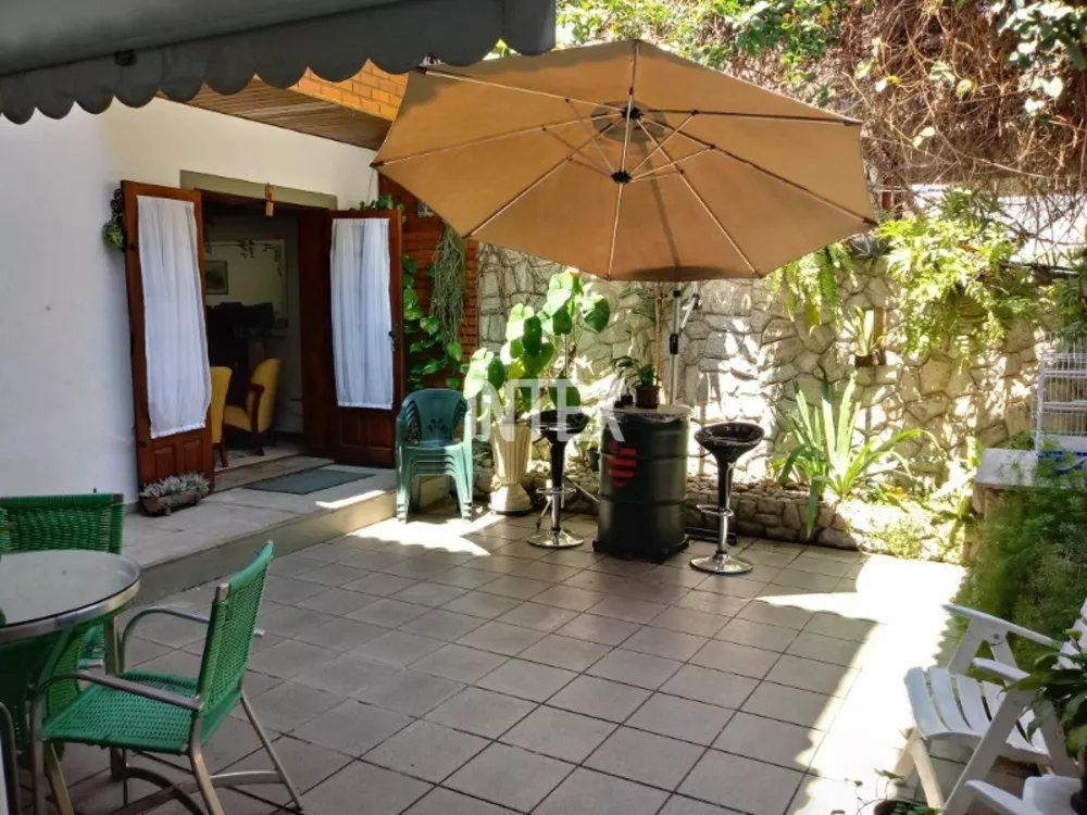 Casa, 8 quartos, 200 m² - Foto 3