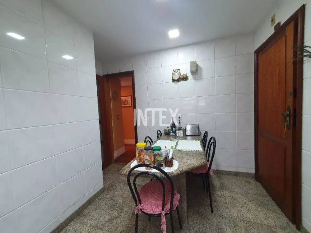 Apartamento, 4 quartos, 195 m² - Foto 21