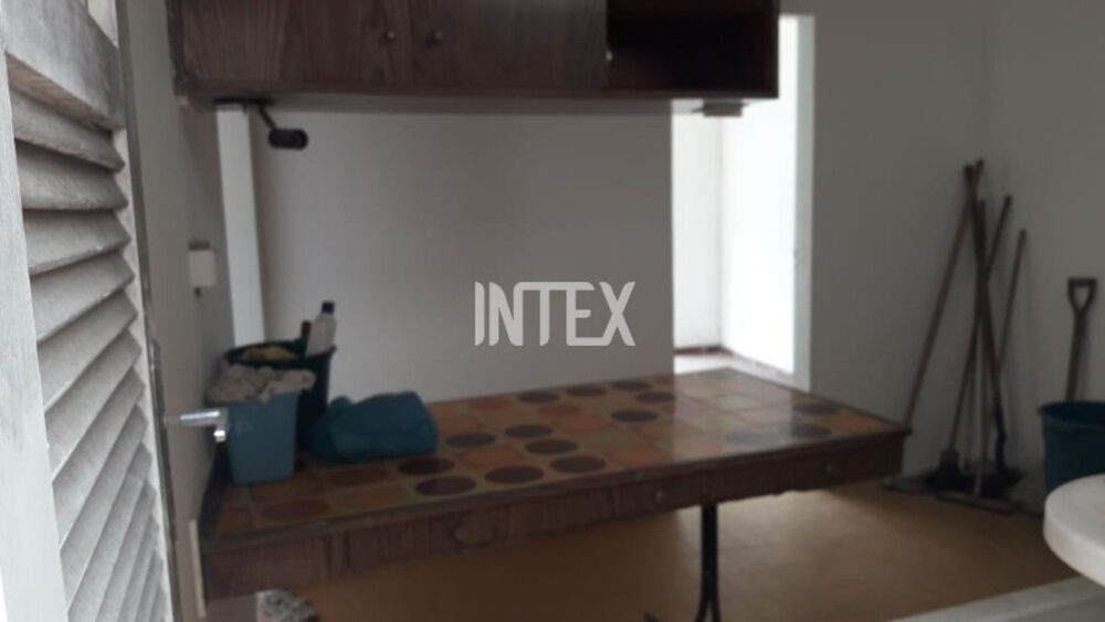 Casa à venda com 4 quartos, 100m² - Foto 2