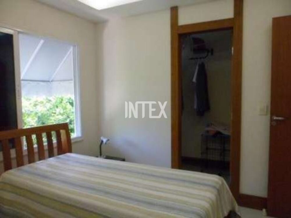Casa à venda com 4 quartos - Foto 4
