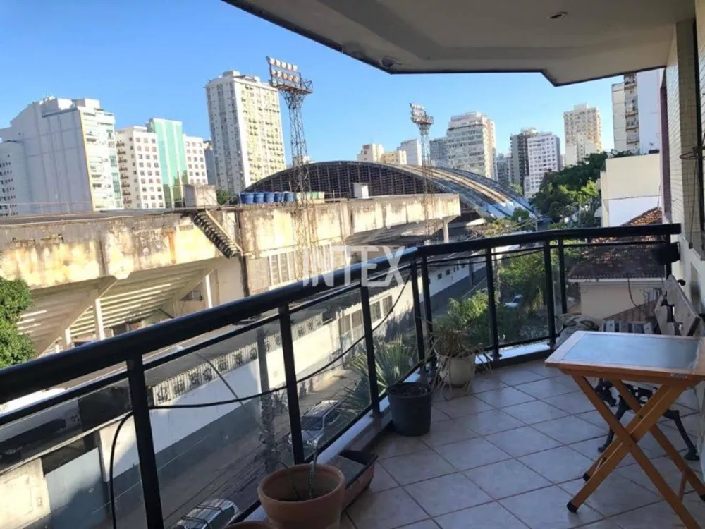 Apartamento, 3 quartos, 104 m² - Foto 1