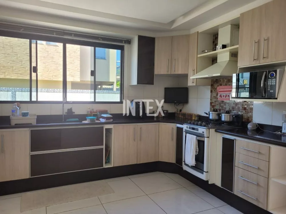 Casa, 3 quartos, 180 m² - Foto 10