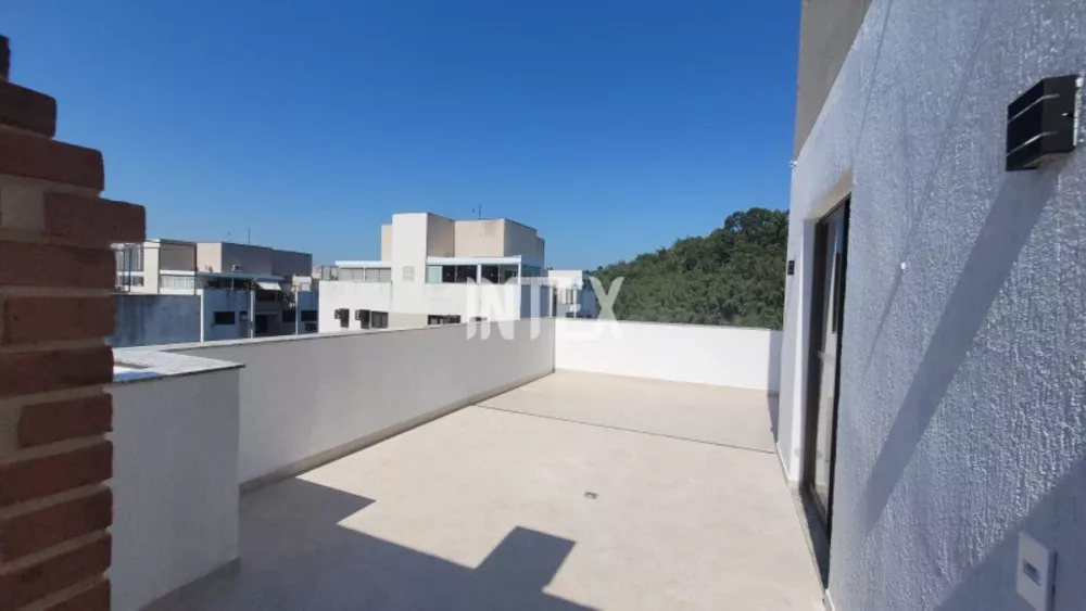 Cobertura, 3 quartos, 141 m² - Foto 3