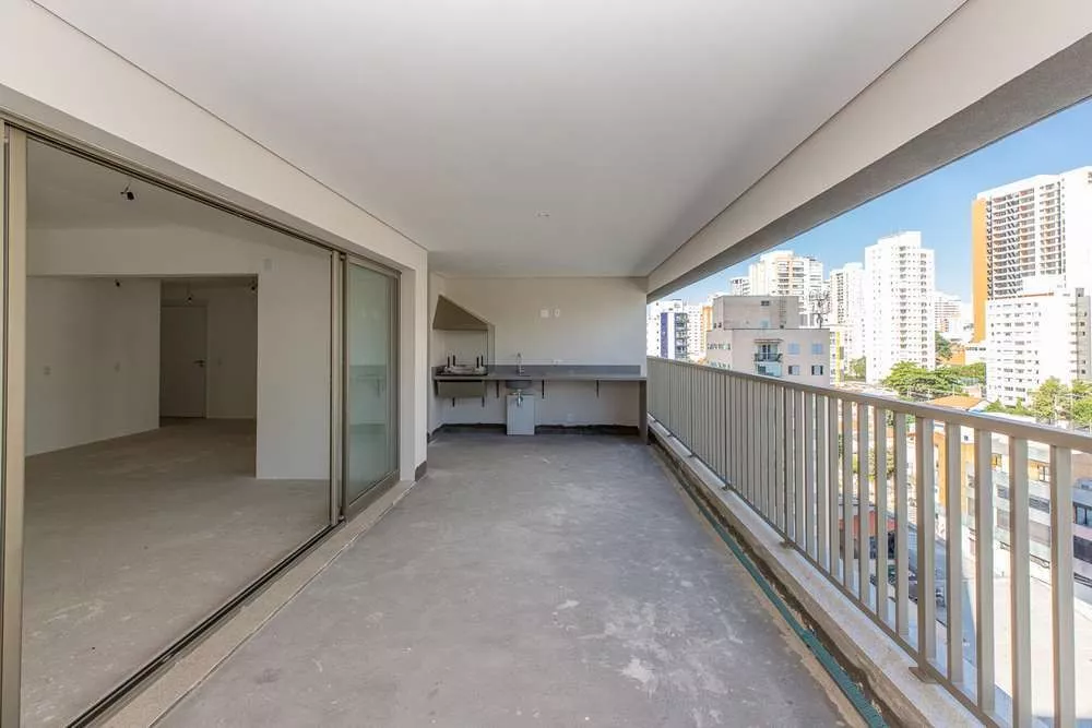 Apartamento à venda com 3 quartos, 158m² - Foto 3