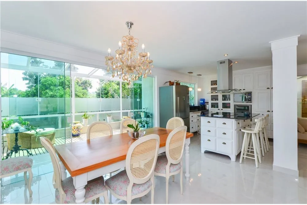 Casa, 4 quartos, 270 m² - Foto 10