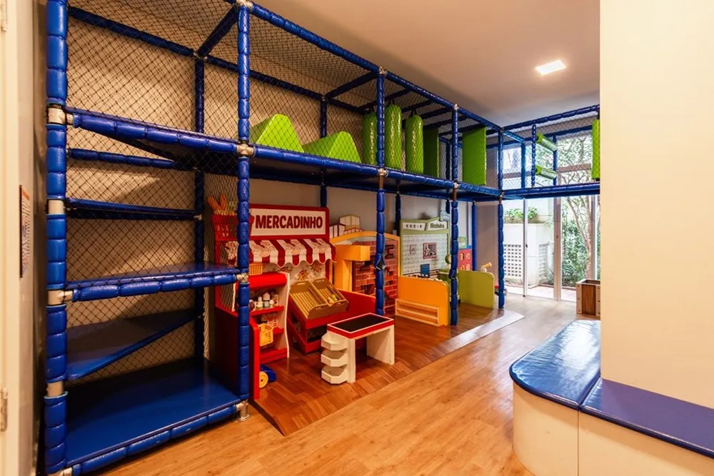 Apartamento, 3 quartos, 216 m² - Foto 2