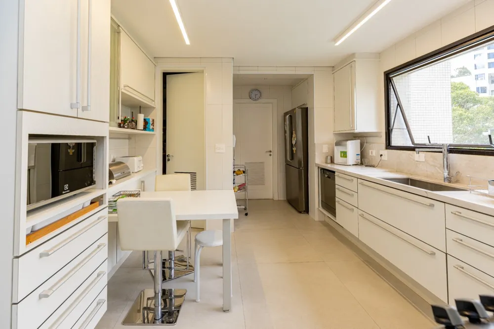 Apartamento, 3 quartos, 305 m² - Foto 12