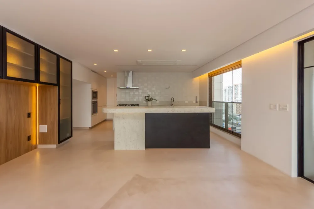 Apartamento, 3 quartos, 181 m² - Foto 2
