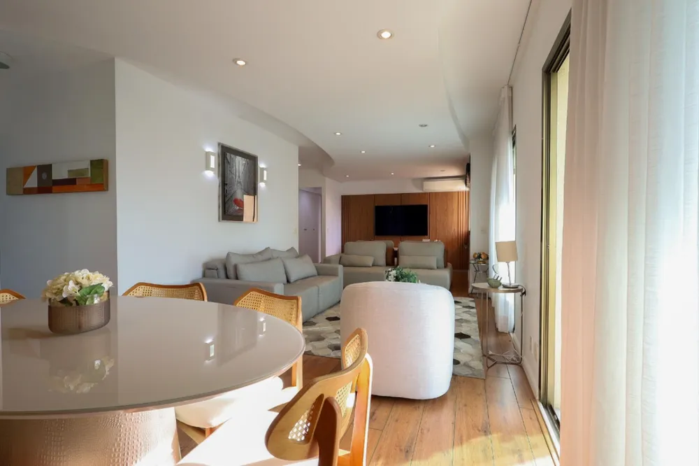 Apartamento, 3 quartos, 147 m² - Foto 1
