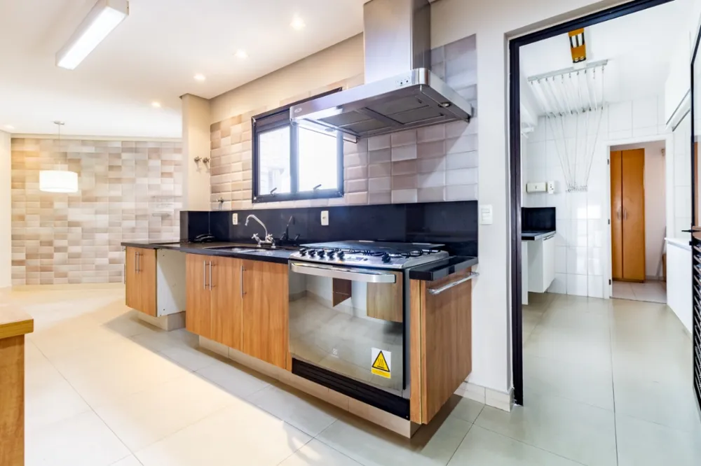 Apartamento, 3 quartos, 247 m² - Foto 4