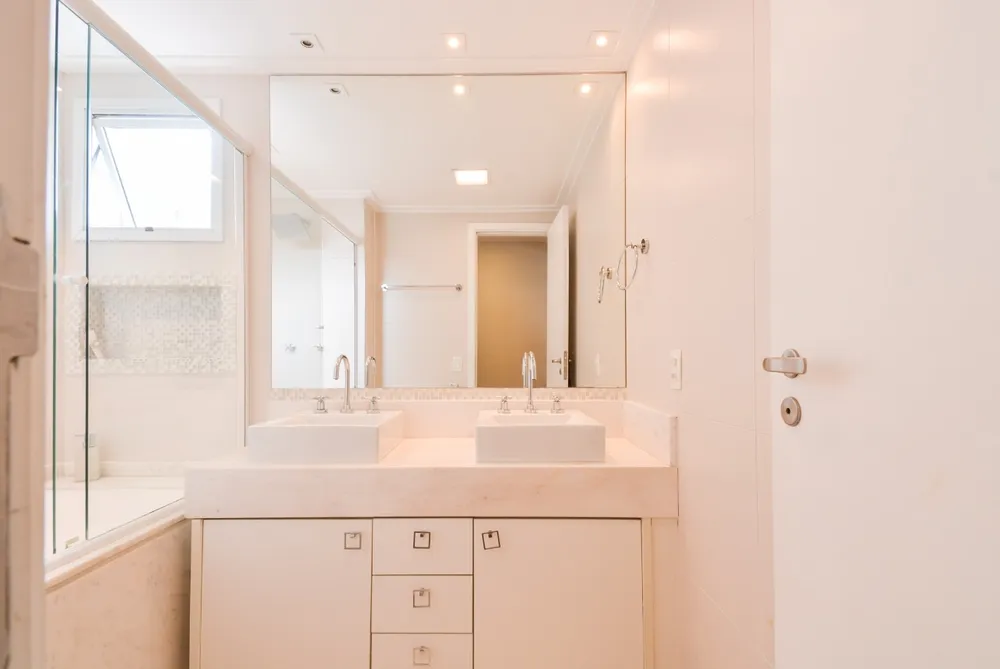 Apartamento, 3 quartos, 193 m² - Foto 1