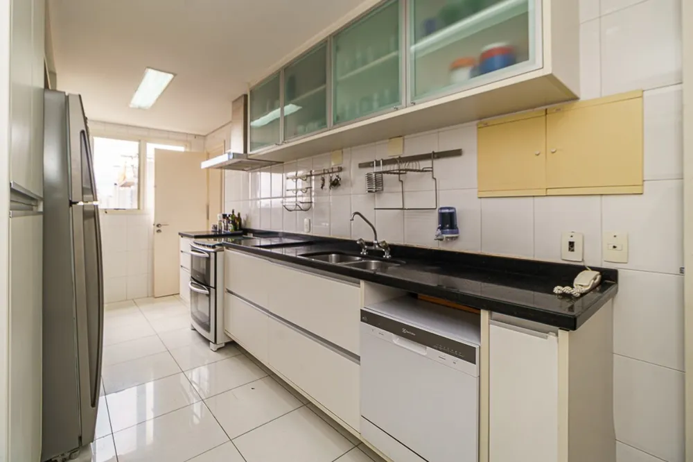 Apartamento, 3 quartos, 214 m² - Foto 5