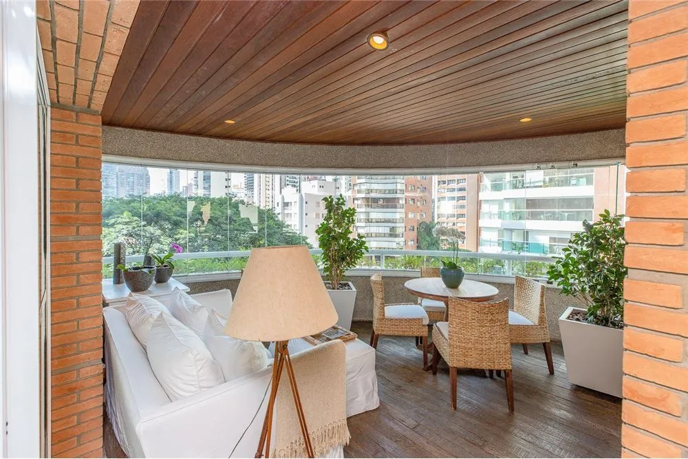 Apartamento, 3 quartos, 243 m² - Foto 3