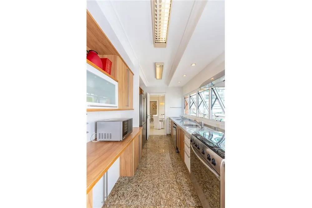Apartamento, 3 quartos, 243 m² - Foto 10