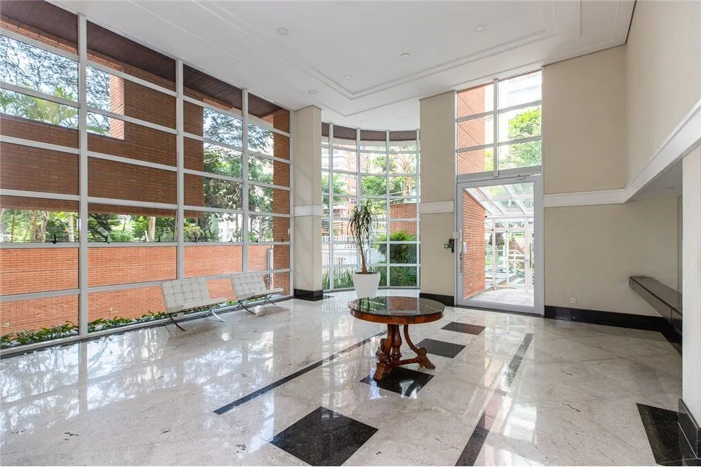 Apartamento, 3 quartos, 243 m² - Foto 4