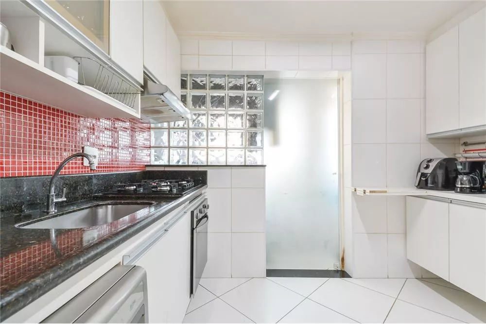 Apartamento à venda com 3 quartos, 70m² - Foto 9