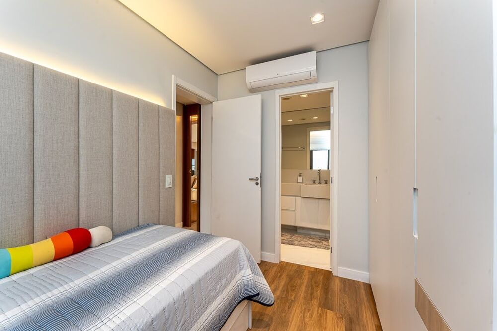 Apartamento à venda com 3 quartos, 150m² - Foto 17