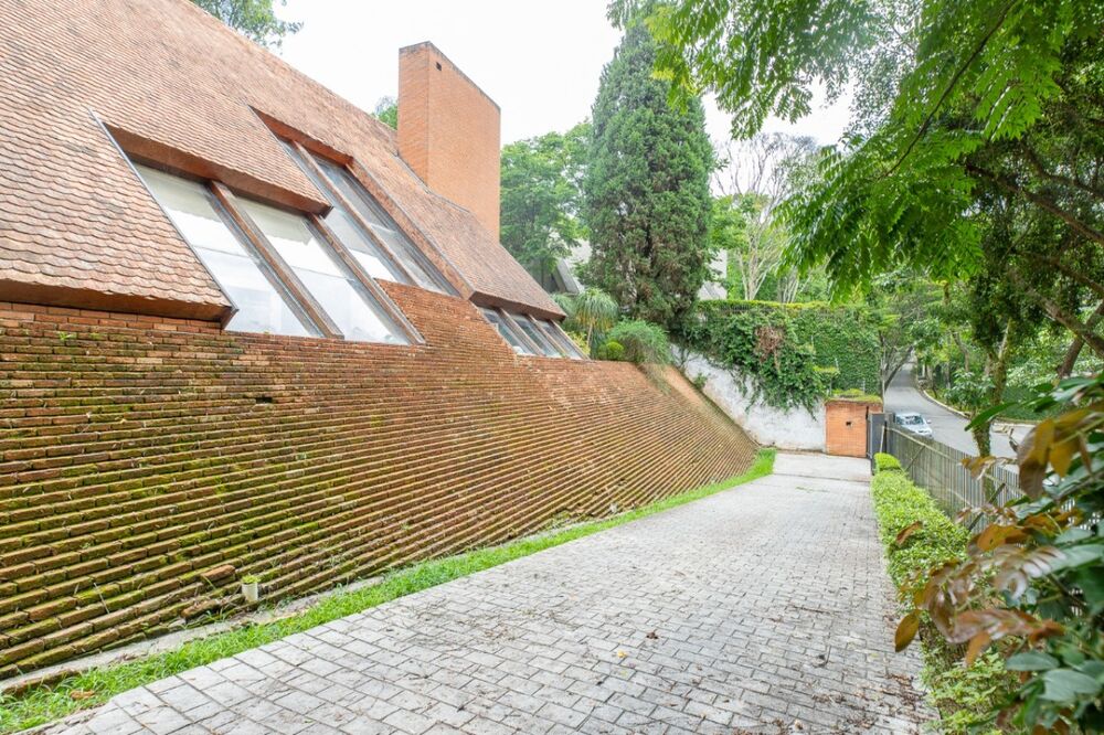 Casa à venda com 4 quartos, 800m² - Foto 11