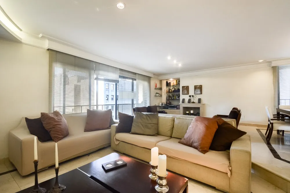 Apartamento, 4 quartos, 224 m² - Foto 2