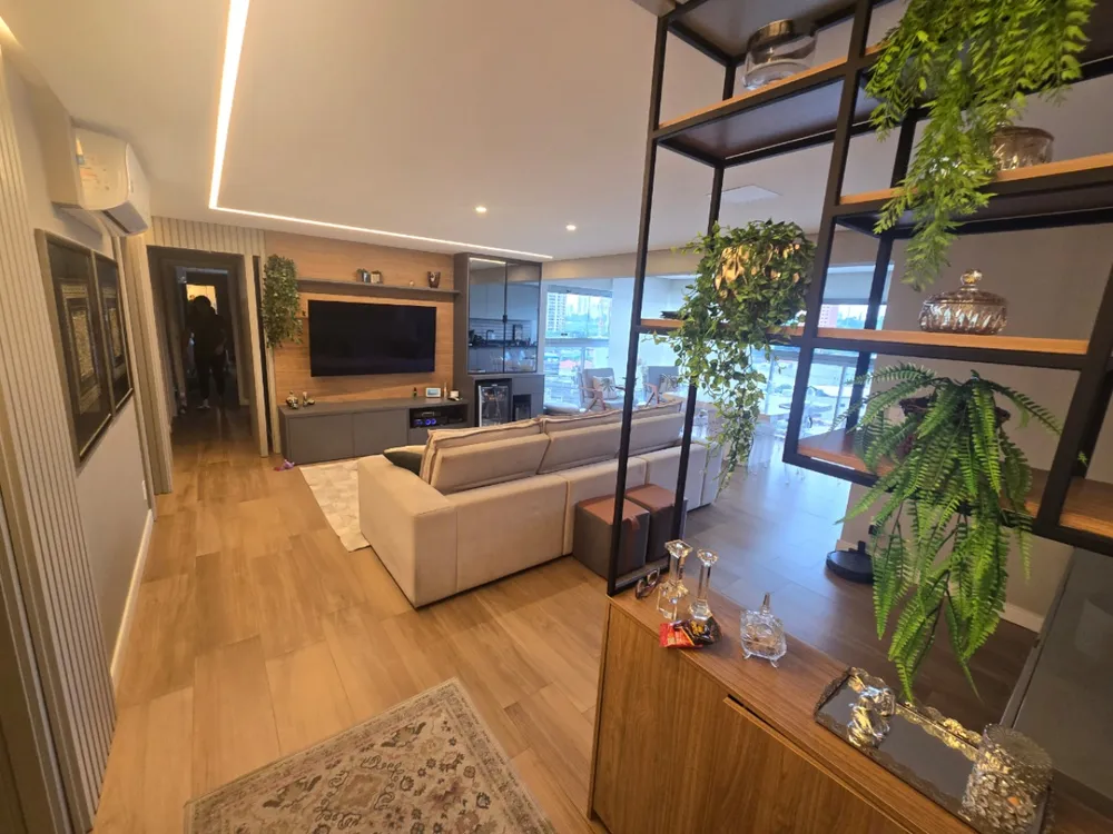 Apartamento, 3 quartos, 121 m² - Foto 2
