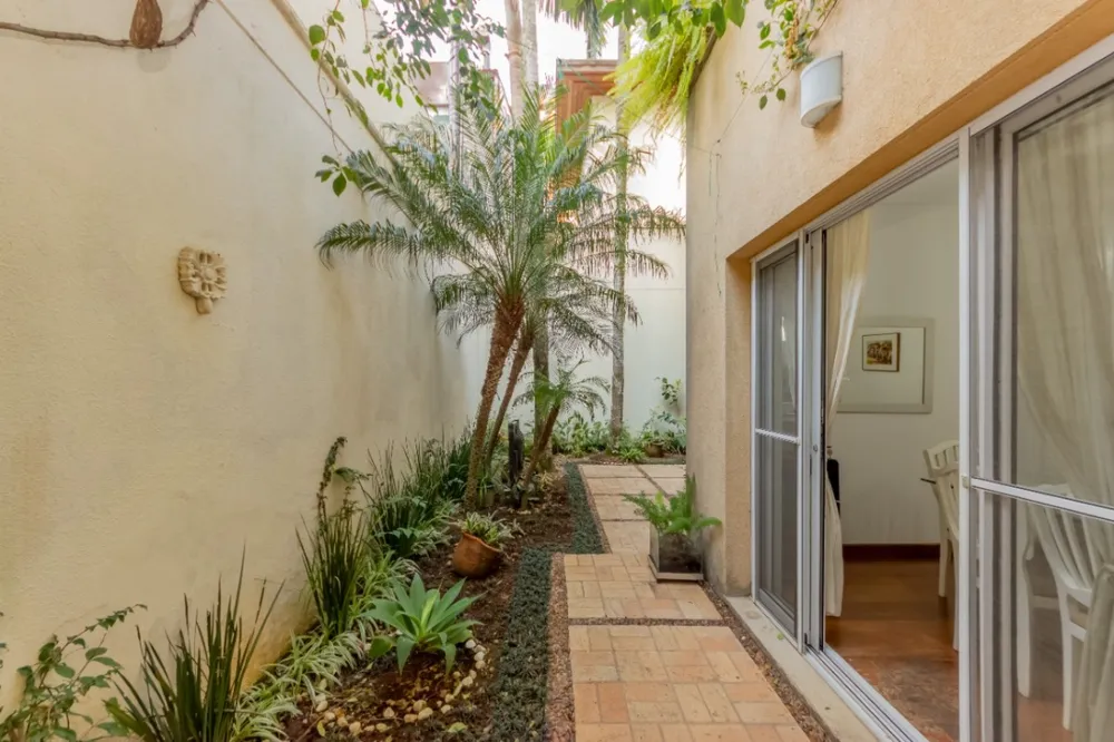 Casa, 6 quartos, 369 m² - Foto 2