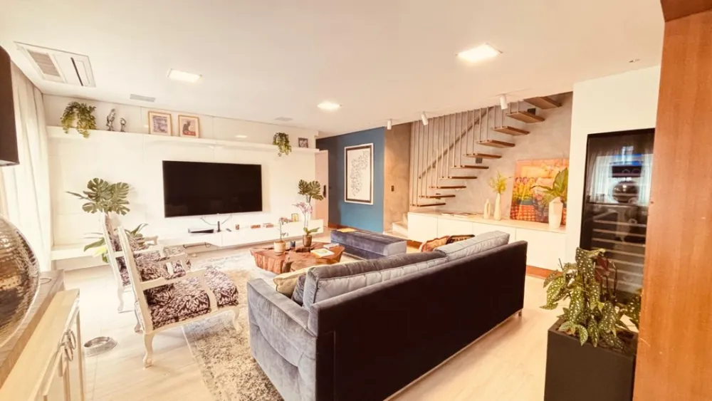 Cobertura, 3 quartos, 225 m² - Foto 1