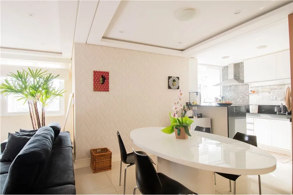 Apartamento, 3 quartos, 109 m² - Foto 2