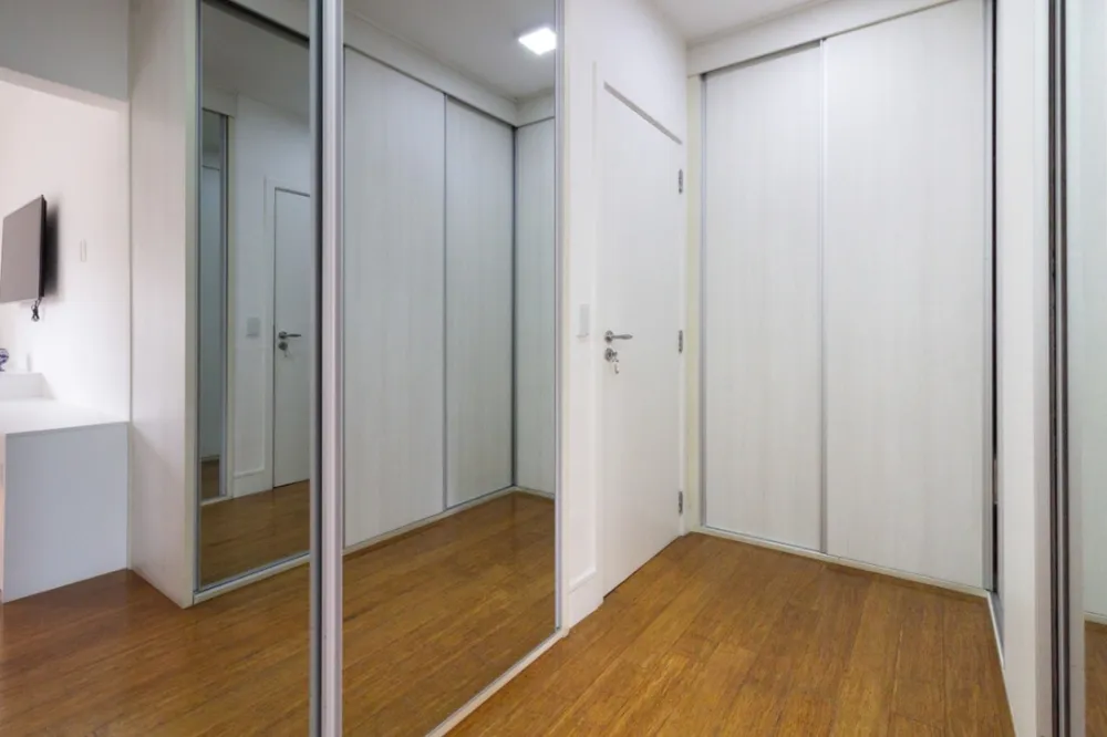 Apartamento, 3 quartos, 190 m² - Foto 2