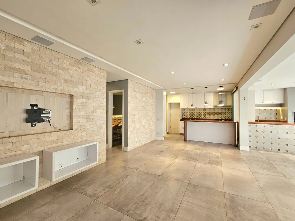 Apartamento, 3 quartos, 134 m² - Foto 1
