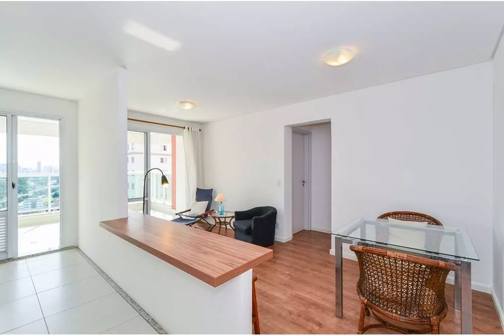 Apartamento à venda com 2 quartos, 66m² - Foto 2