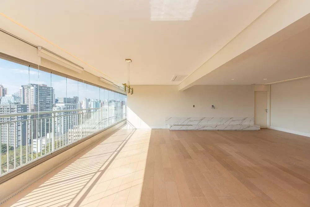 Apartamento à venda com 3 quartos, 244m² - Foto 6