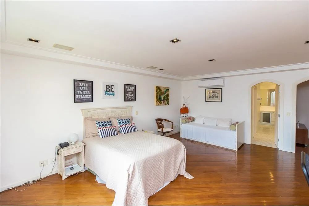 Casa, 4 quartos, 873 m² - Foto 11