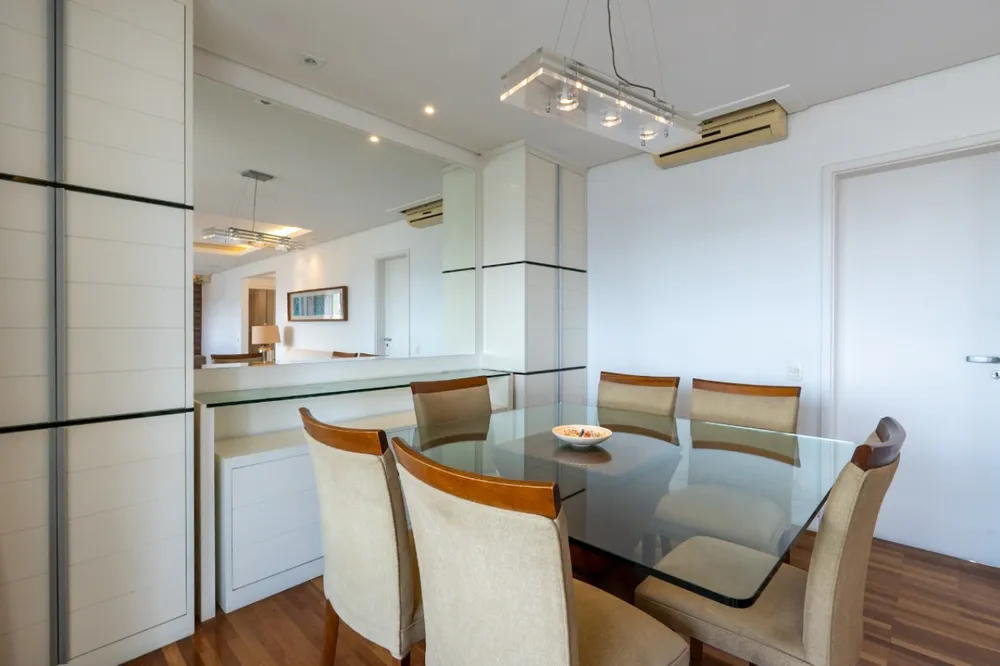 Apartamento, 3 quartos, 168 m² - Foto 1